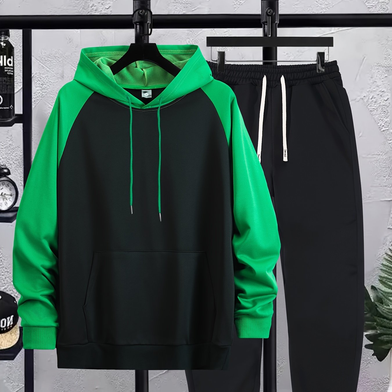 Autumn and Winter Shoulder Insert Men's Hoodie Casual Suit with Patchwork Color Craft, Regular Long Sleeve Hoodie and Drawstring Sports Trousers Two-piece Set