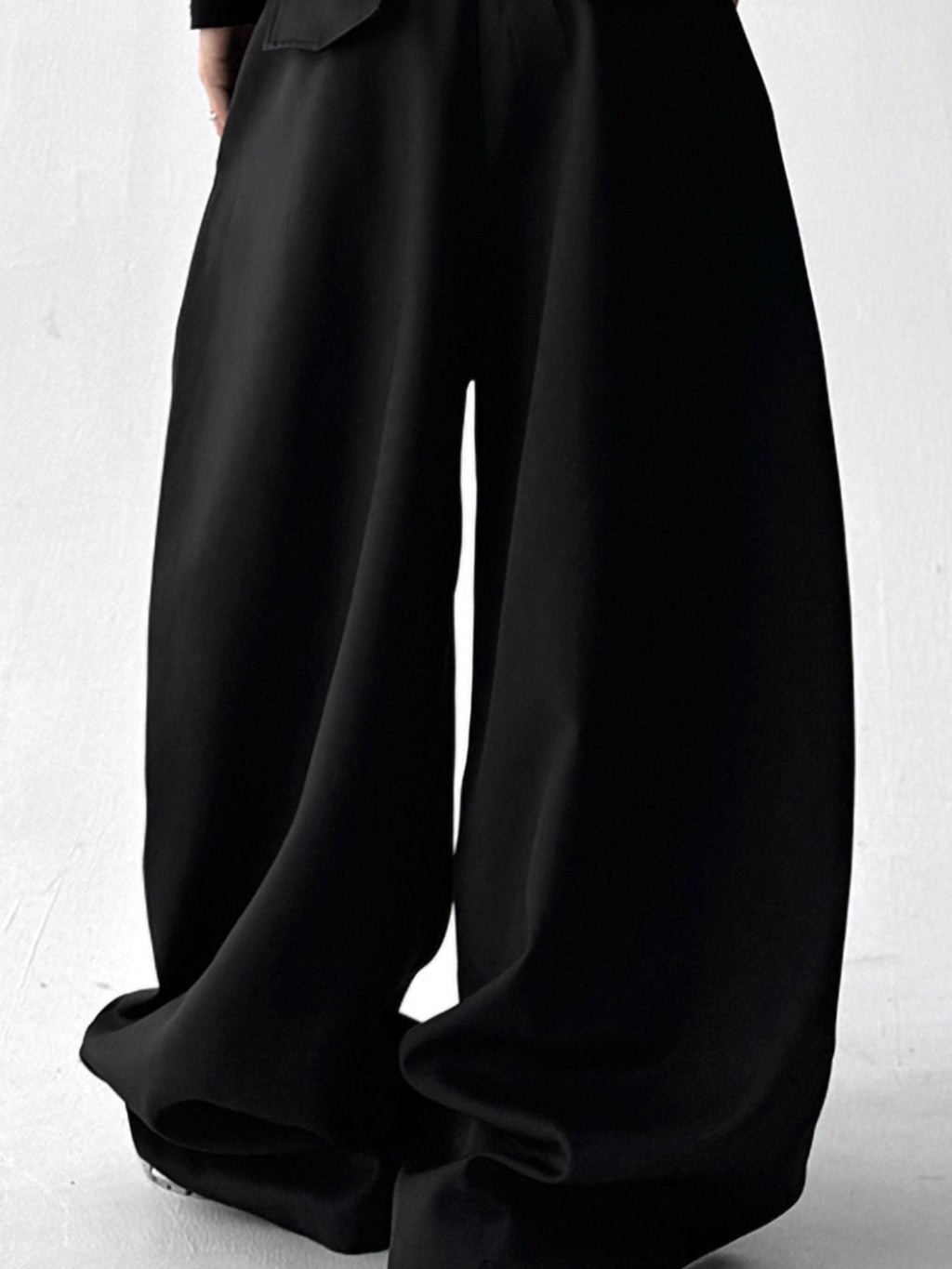 19b067b2-aecf-49db-a62a-351f0f076f95-Max