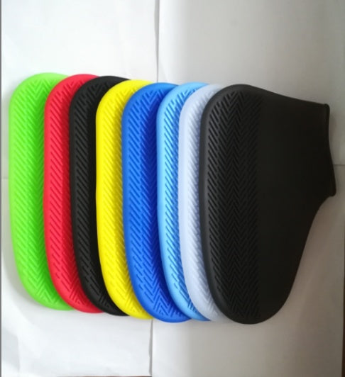 Men and women hiking slip wearable easy to carry silicone rain boots 