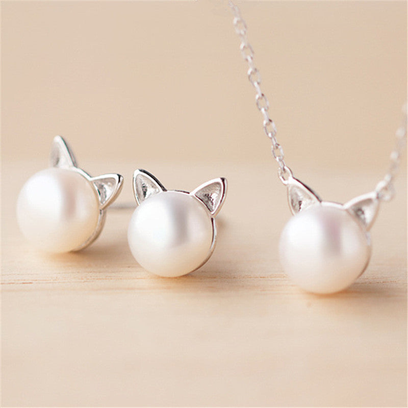 Sweet And Lovely Pearl Cat Ears Plated Platinum Short Necklace Temperament Kitten Clavicle Chain