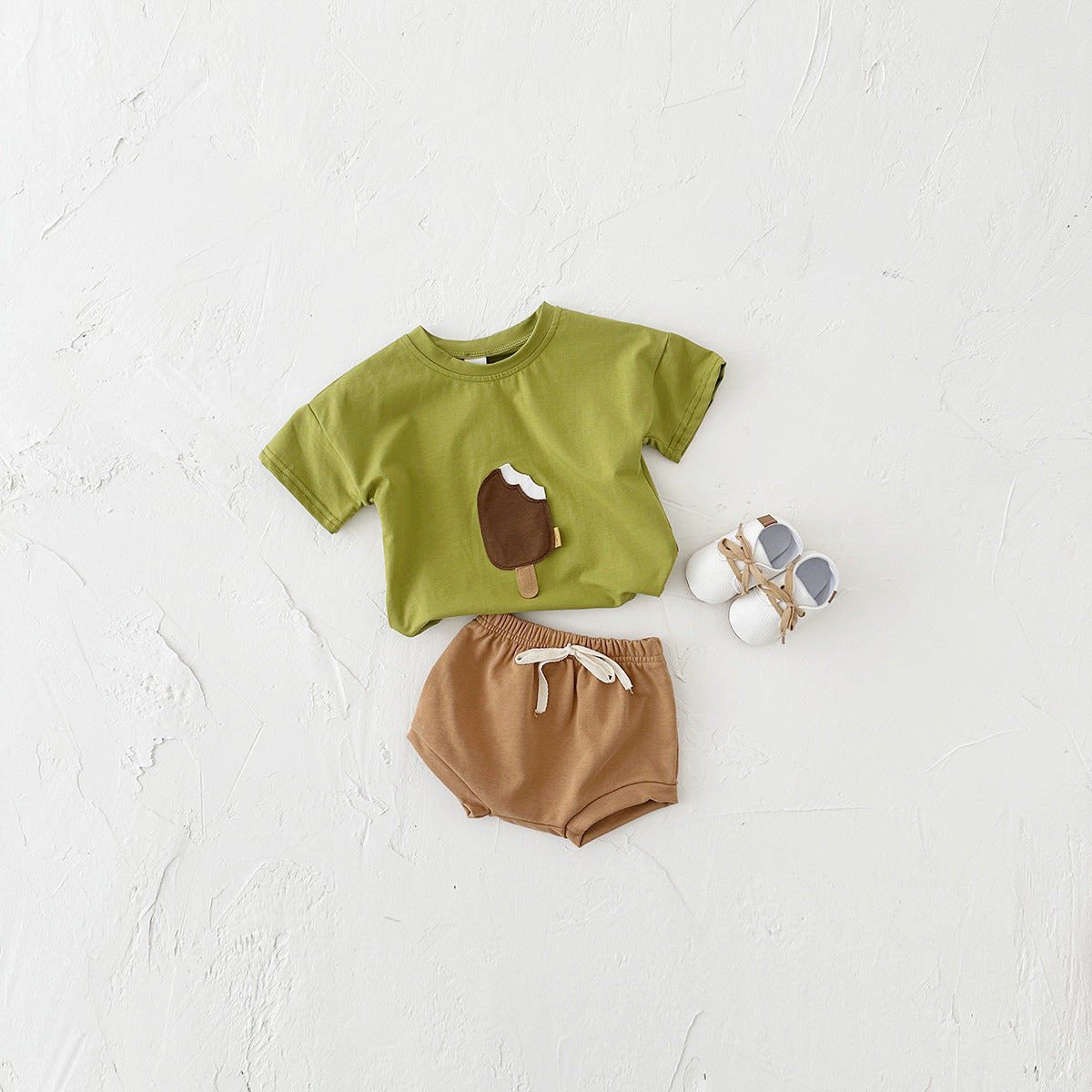 Girls' Casual Round Neck Cotton Ice Cream Patch Short Sleeve Shorts Suit 