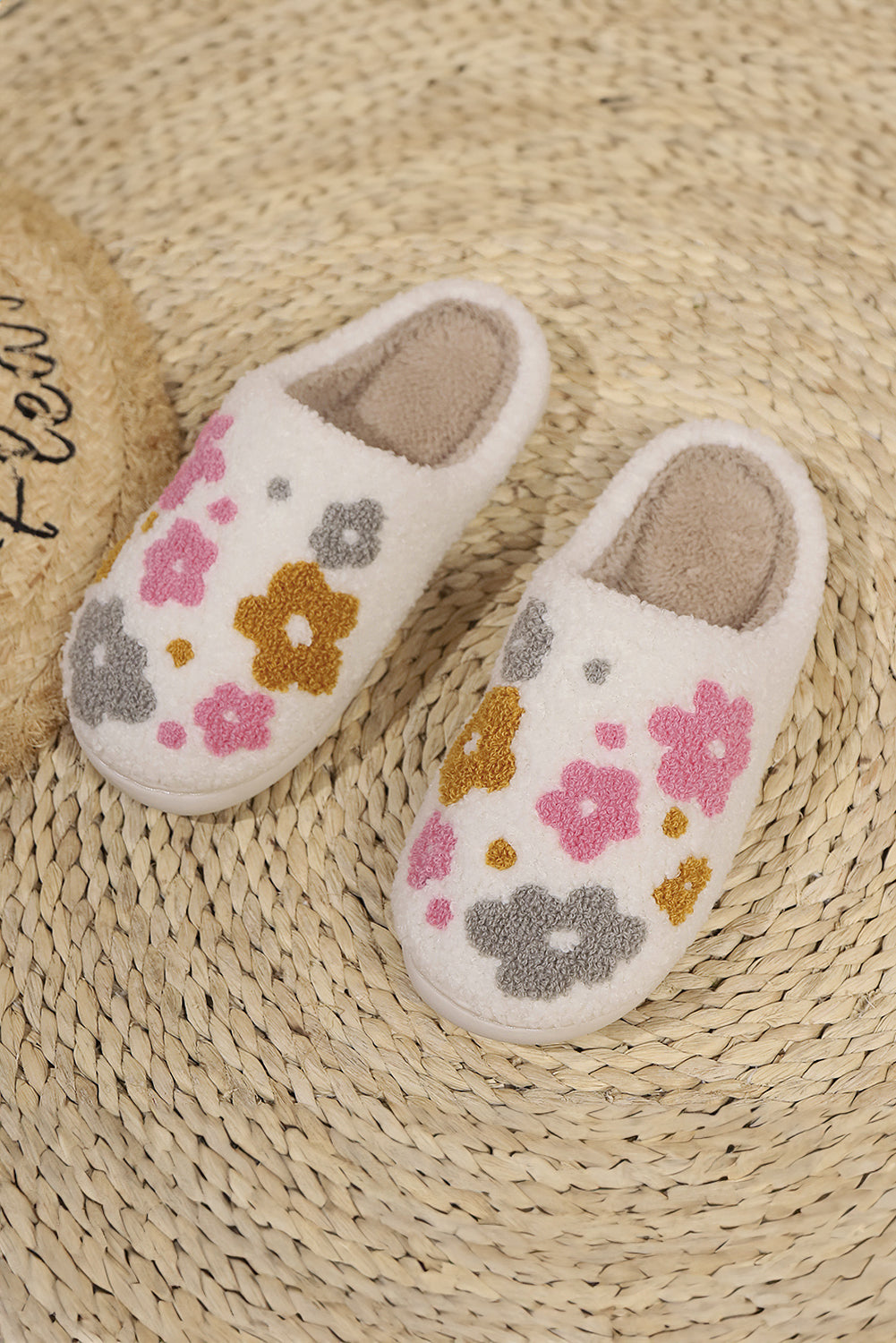 White Floral Fuzzy Winter Slippers 
