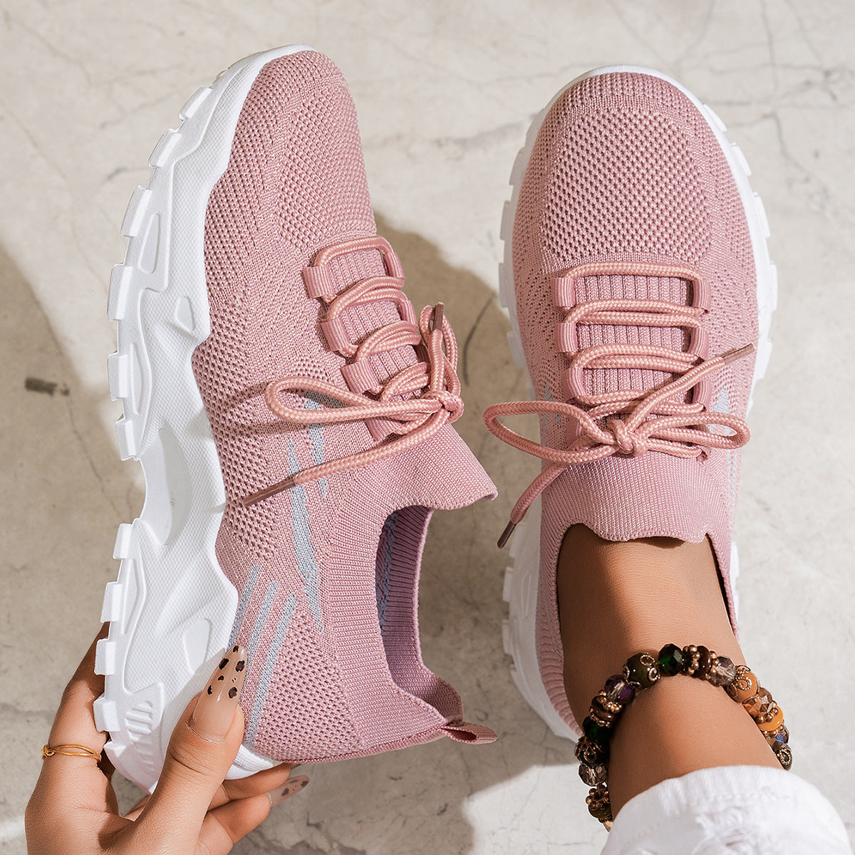 Women's Casual Stylish And Lightweight Soft Bottom Sports Shoes 