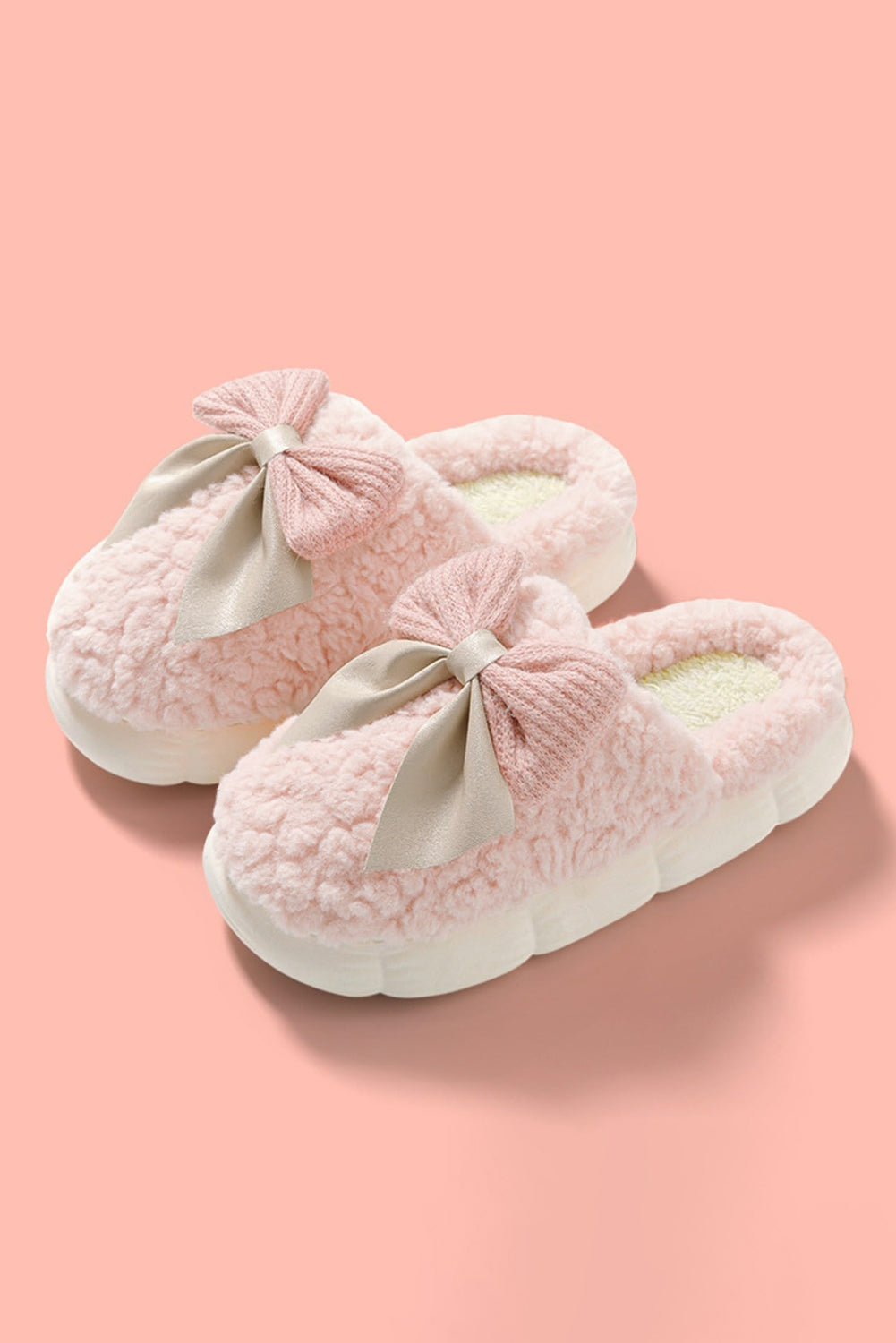 Pink Contrast Bowknot Applique Plush Winter Slippers (Colors May Differ by Batch) 