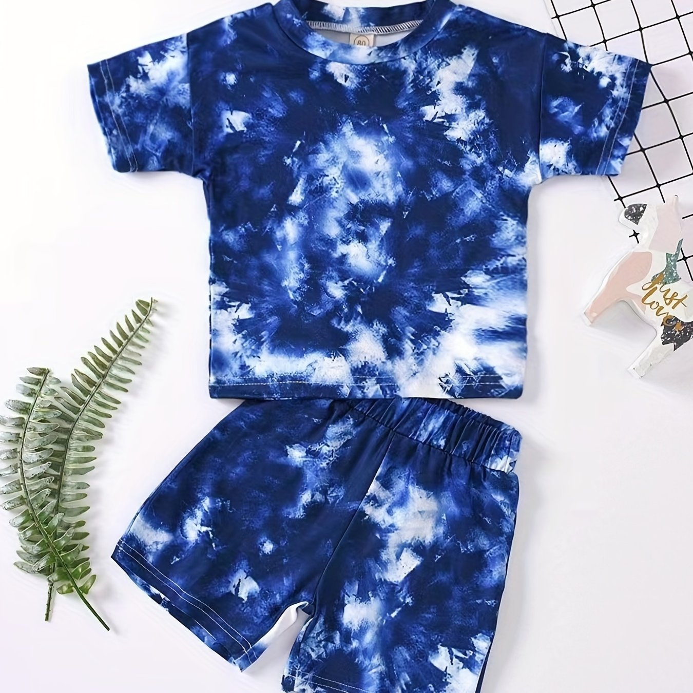 2pcs Boys And Girls Chic Tie Dye Round Neck T-shirt & Shorts Outdoor Set, Babies Toddlers Stretchy Comfy Trendy outdoor clothes
