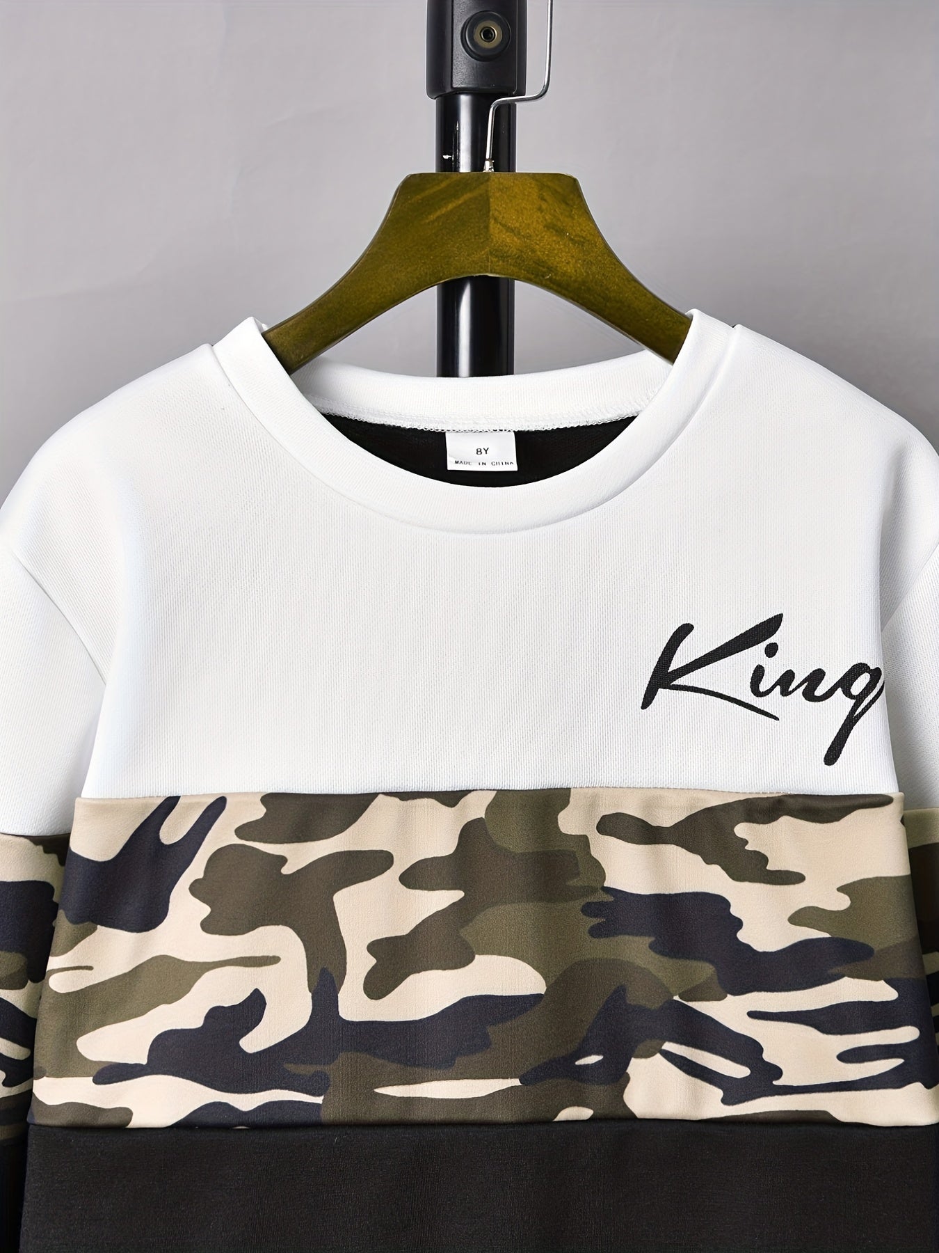Boy's KING Print Outfit 2pcs, Sweatshirt & Sweatpants Set, Camouflage Pattern Kid's Clothes For Spring Fall Daily & Outdoor Wear