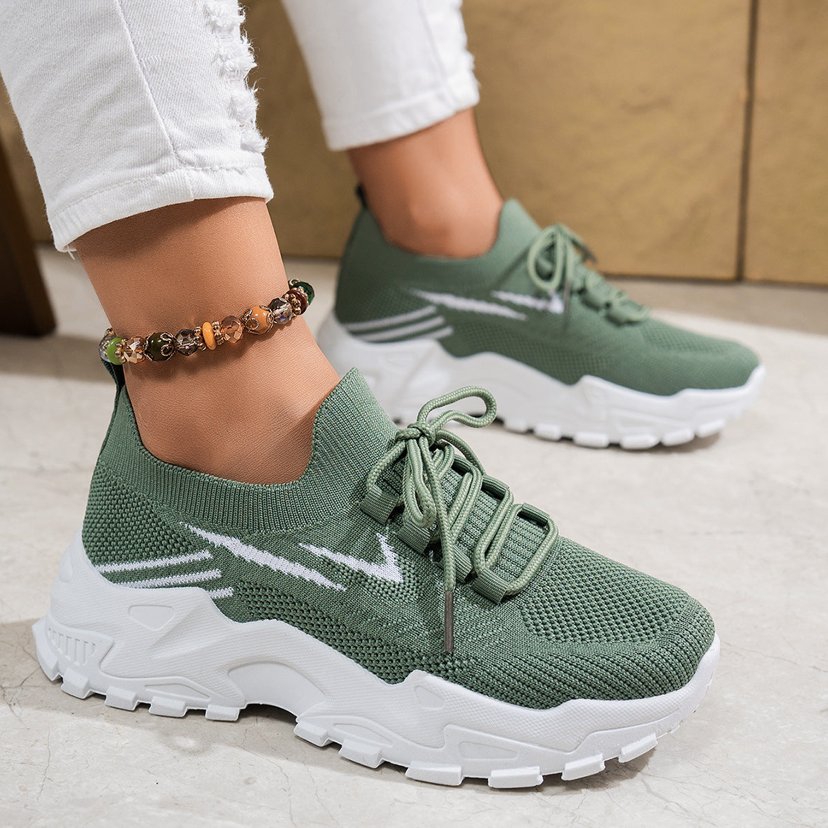 Women's Casual Stylish And Lightweight Soft Bottom Sports Shoes 