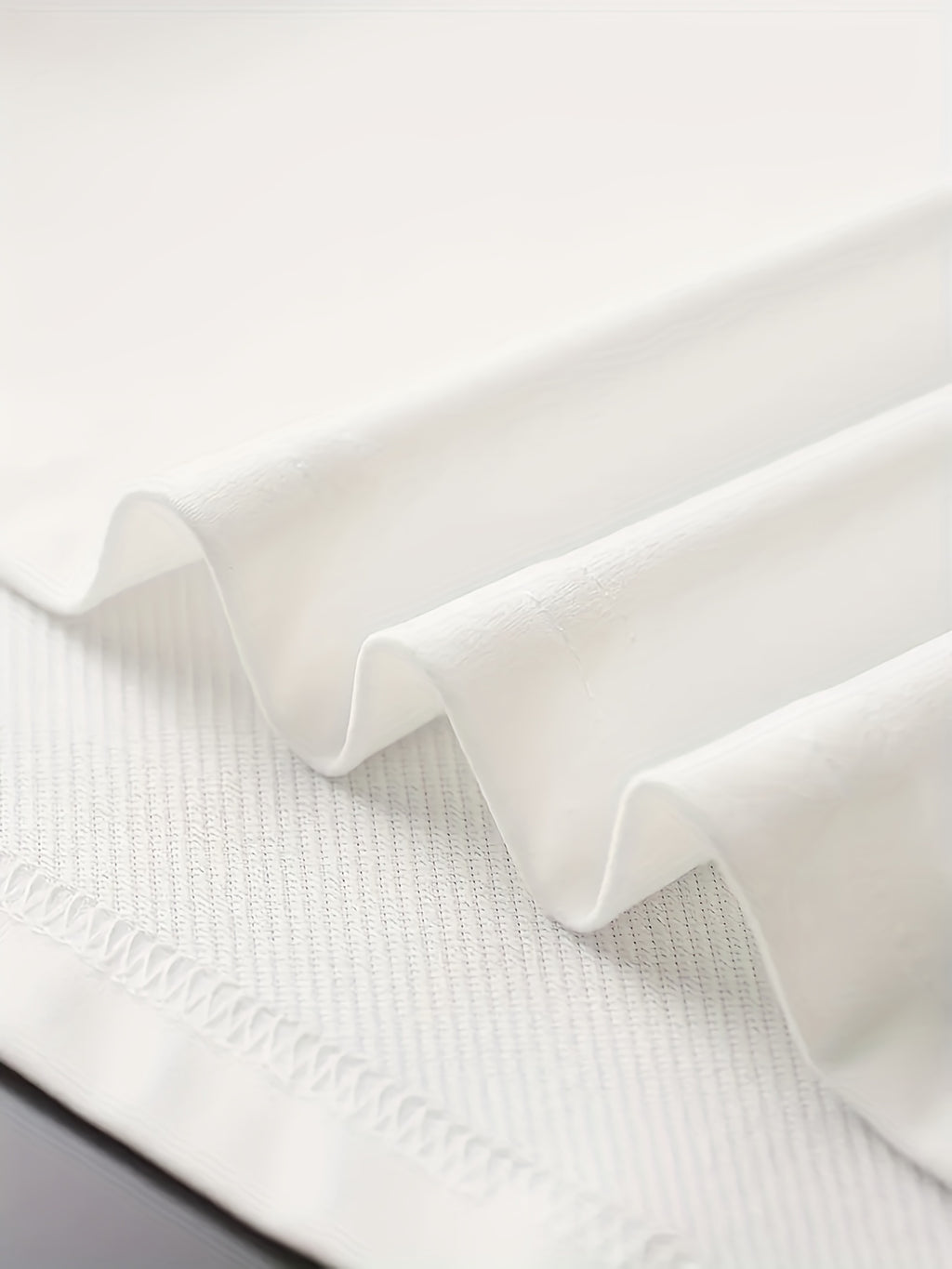 "Black Sheep Of My Family", Men's Sheep Graphic T-shirt, Casual Comfy Slightly Stretch Crew Neck Tee, Men's Clothing For Summer Outdoor