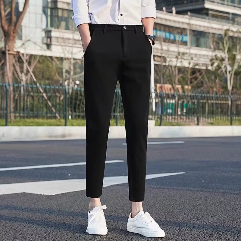 Men's Fashionable Slim-Fit Casual Drapey Cropped Trousers 