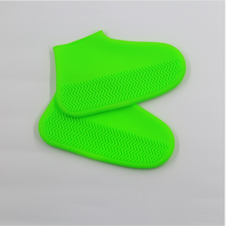 Men and women hiking slip wearable easy to carry silicone rain boots 