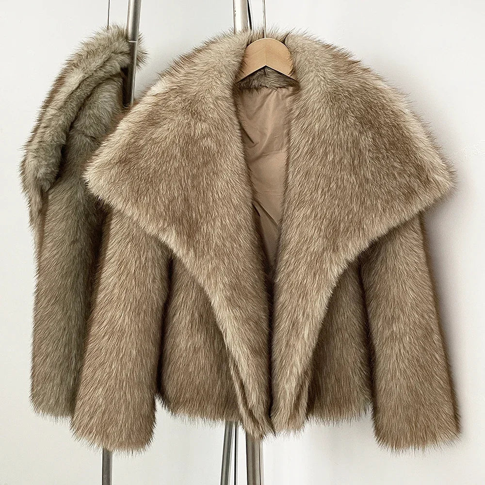 Fuax Fur Coat Fashion Oversized Turn Down Collar Fluffy Women Vintage Faux Fur Jacket Coats Winter Clothes Women 2025