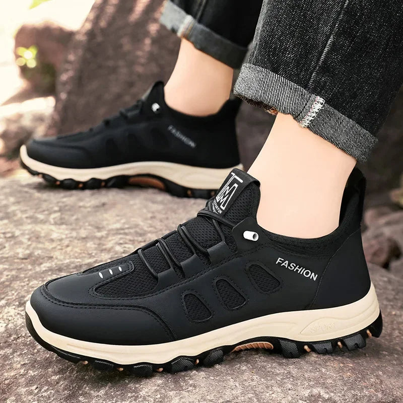 Sneakers for Men Soft Hiking Shoes Breathable Outdoor Walking Men Shoes Light Black Hike Footwear Climbing Shoes Men