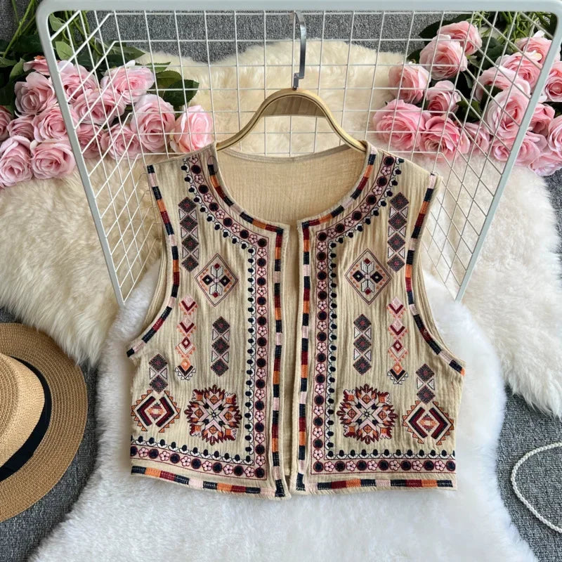 2025 New Vintage Bohemian Style Women Summer Heavy Embroidery Loose Fit Top Sensible Luxury Differentiated Elegant Trendy Vest