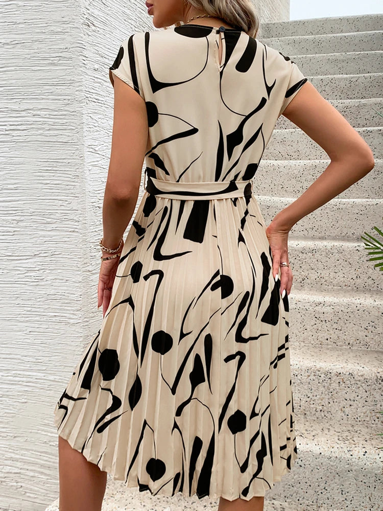 Summer Europe and the United States hot selling new sleeveless temperament commuter dress lace up pleated round neck skirt