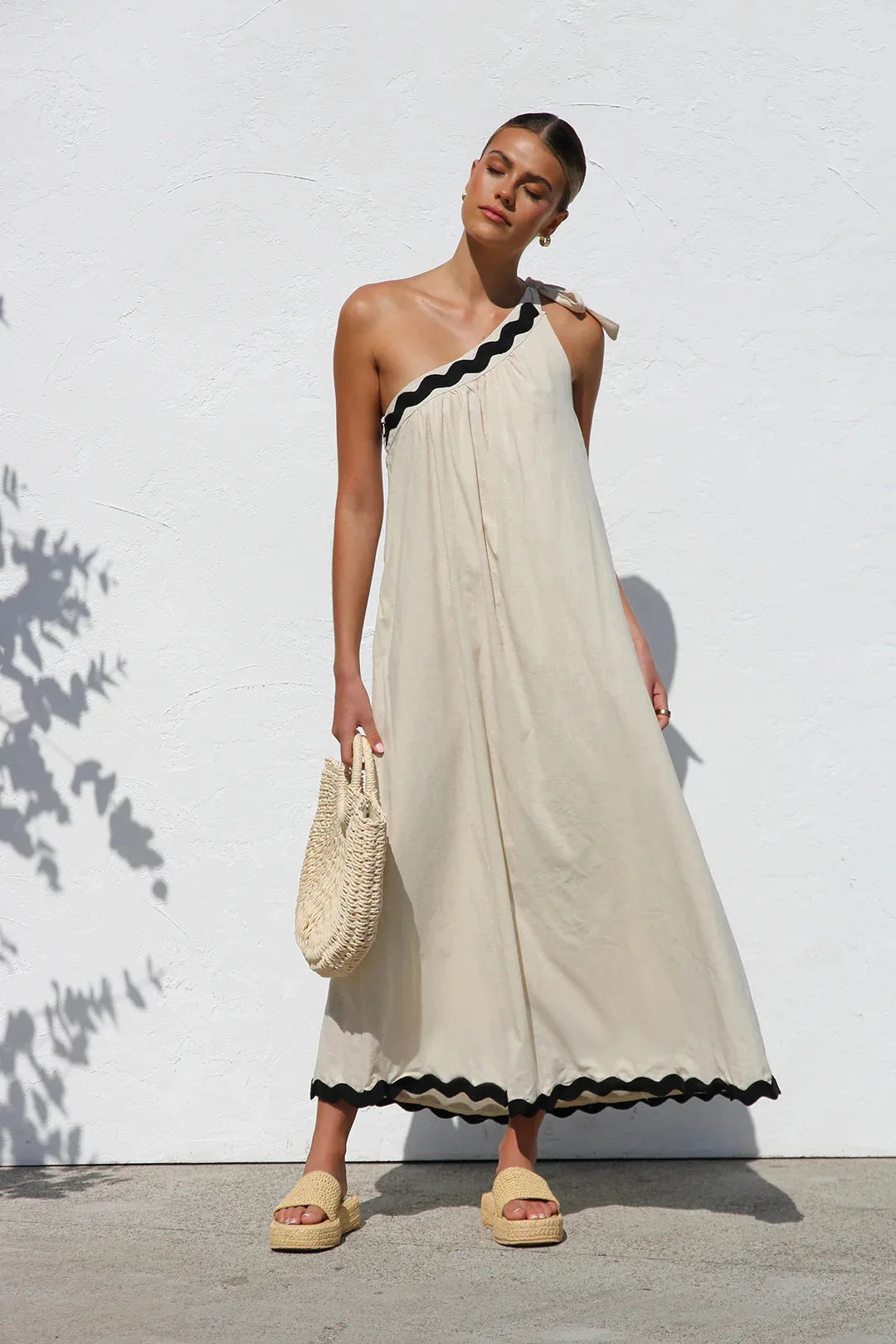 Solid Color Casual Dress For Lady 2025 Summer New French With Sloping Shoulders Lace Up Temperament Vacation Style Long Vestidos