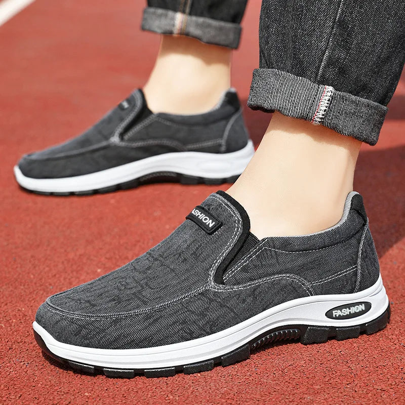 Men Shoes Platform Male Sneakers 2025 New Vulcanized Shoes for Men Casual Running Shoes Large Size 45 46 Hot Sapatos Masculinos