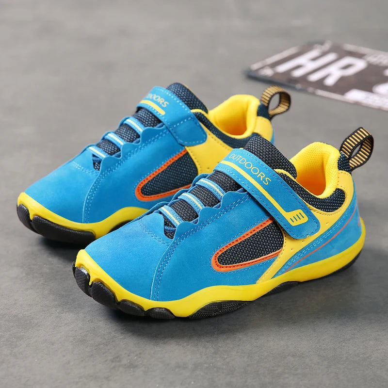 Hot Sale Fashion Leather Children Shoes Waterproof Kids Sneakers Breathable Girls and Boys Trainers Outdoor Sports Shoes for Boy