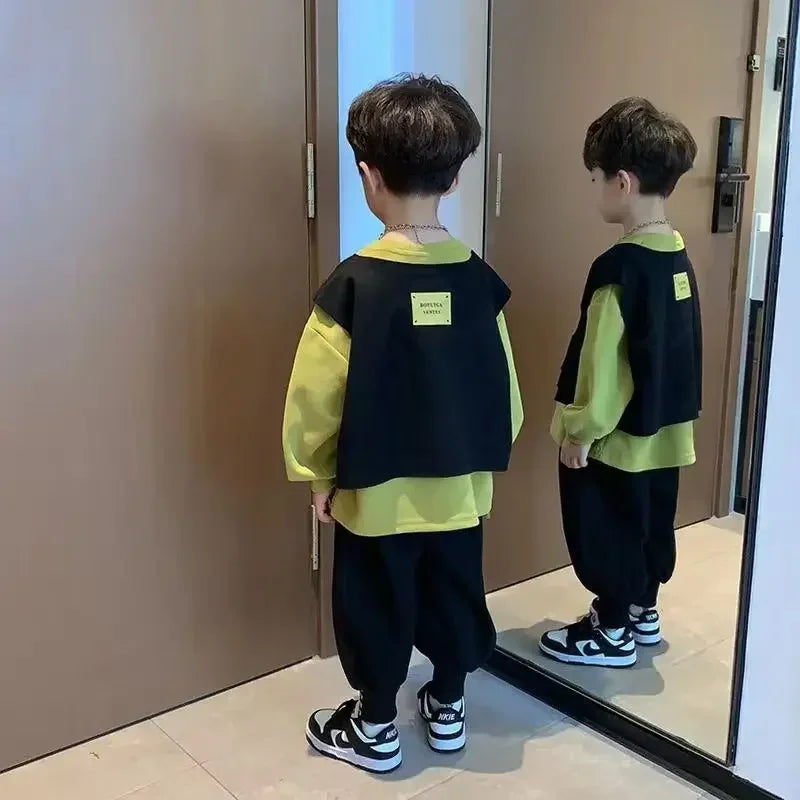 Boys Cotton Spring Autumn Clothing Set 2025 New Baby Sweater+Vest+Sports Pants 3pcs Set Casual Children's Letter Clothes outfits