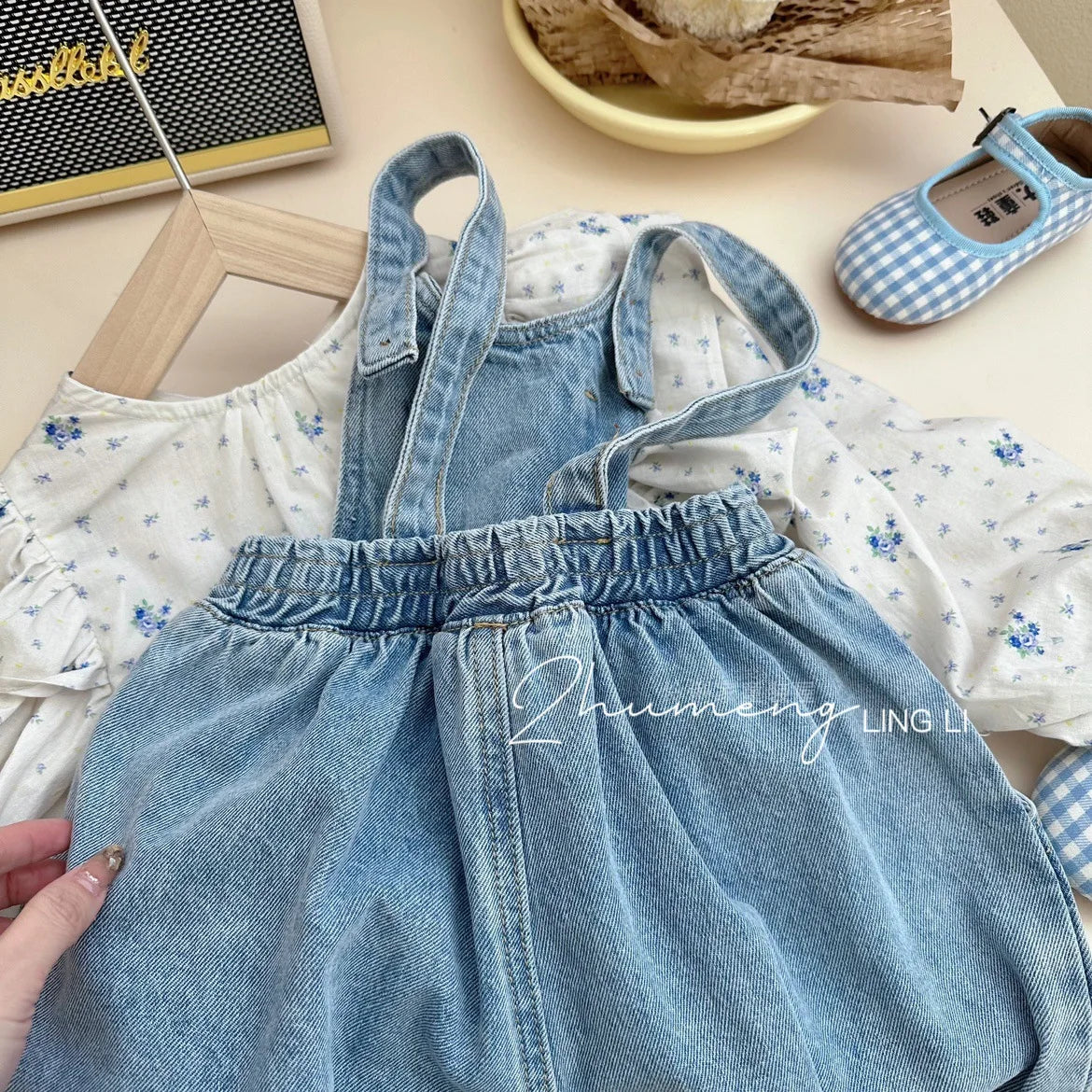 2023 Spring and Autumn New Girl's Clothing Sets Kids Cute Floral Doll Shirt+Cowboy Strap Pants Two Piece Set for Baby Girls