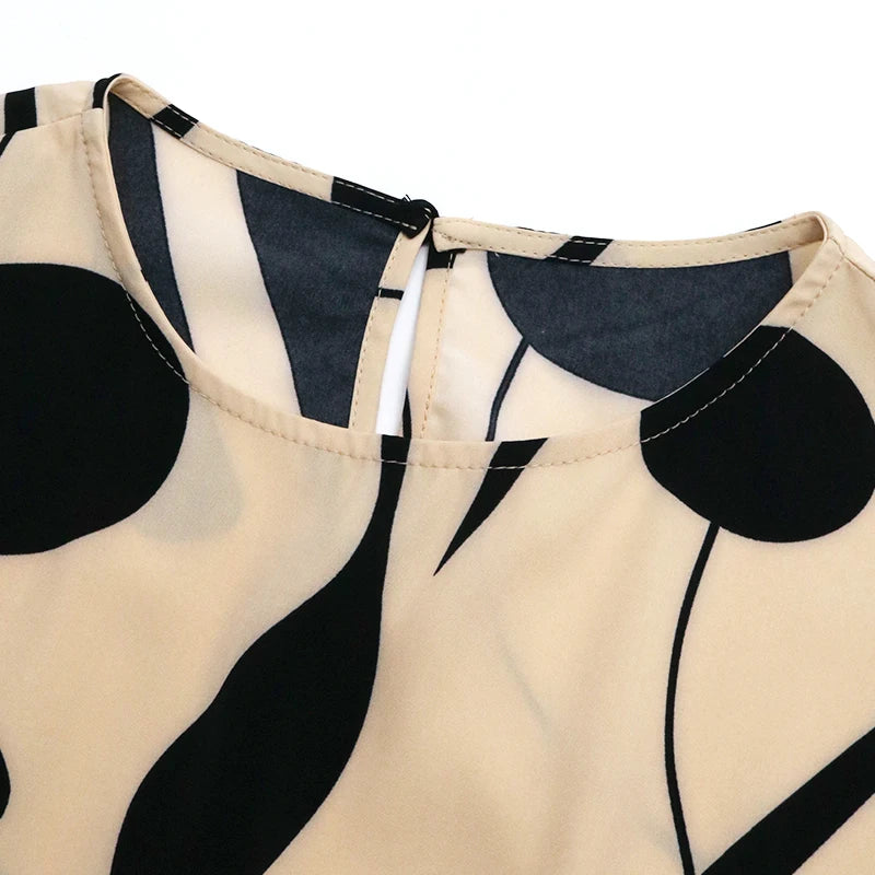 Summer Europe and the United States hot selling new sleeveless temperament commuter dress lace up pleated round neck skirt