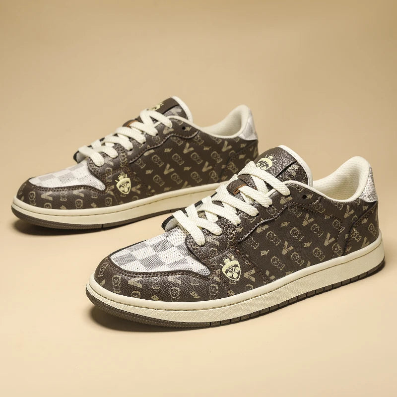 Men's Shoes 2025 British Fashion Trend Shoes Retro Board Shoes Four Seasons New Casual Shoes Every Day Wear Street Casual Shoes