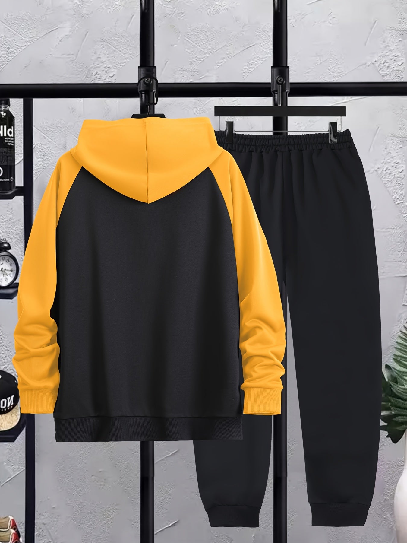 Autumn and Winter Shoulder Insert Men's Hoodie Casual Suit with Patchwork Color Craft, Regular Long Sleeve Hoodie and Drawstring Sports Trousers Two-piece Set