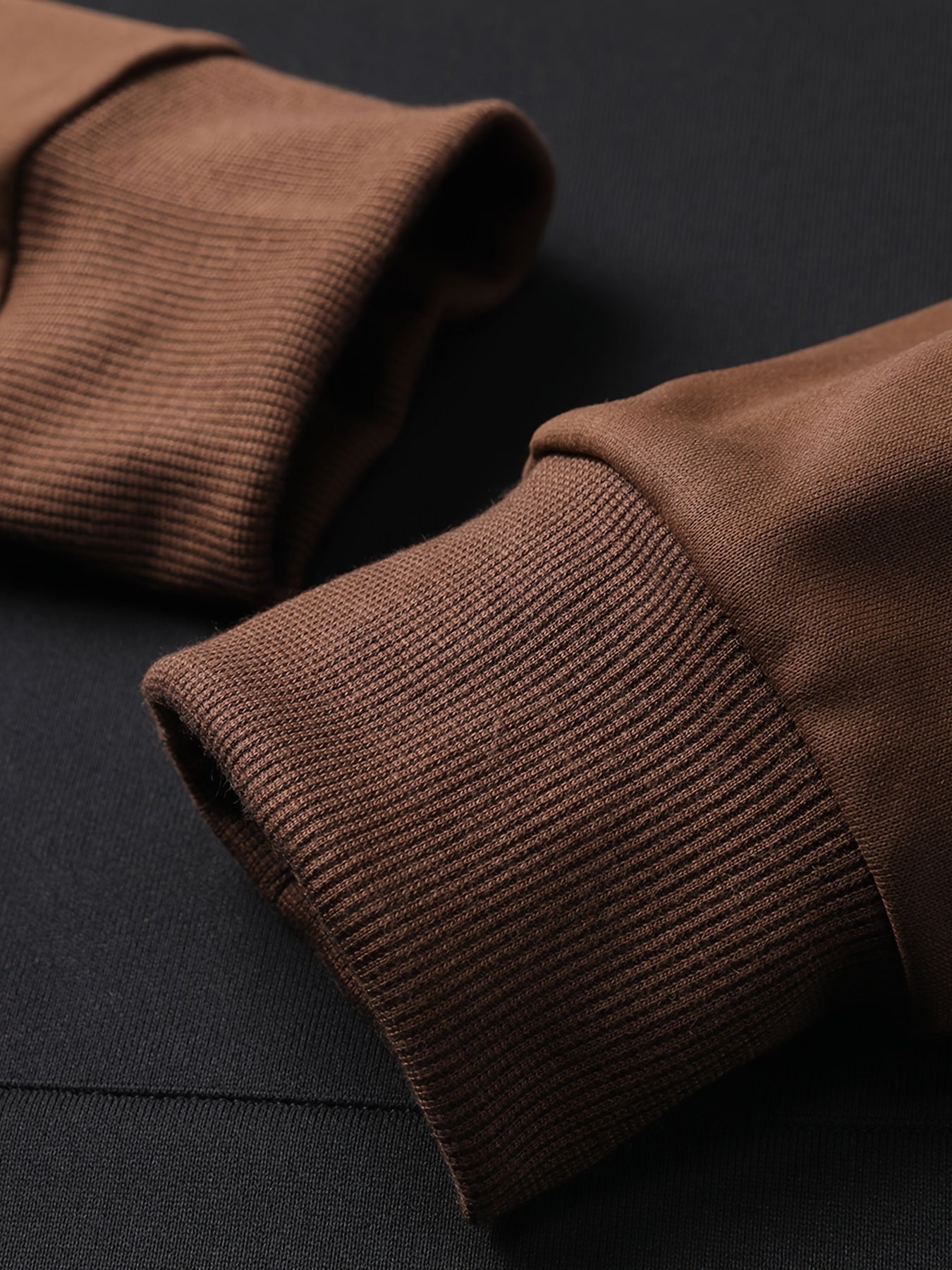 Autumn and Winter Shoulder Insert Men's Hoodie Casual Suit with Patchwork Color Craft, Regular Long Sleeve Hoodie and Drawstring Sports Trousers Two-piece Set