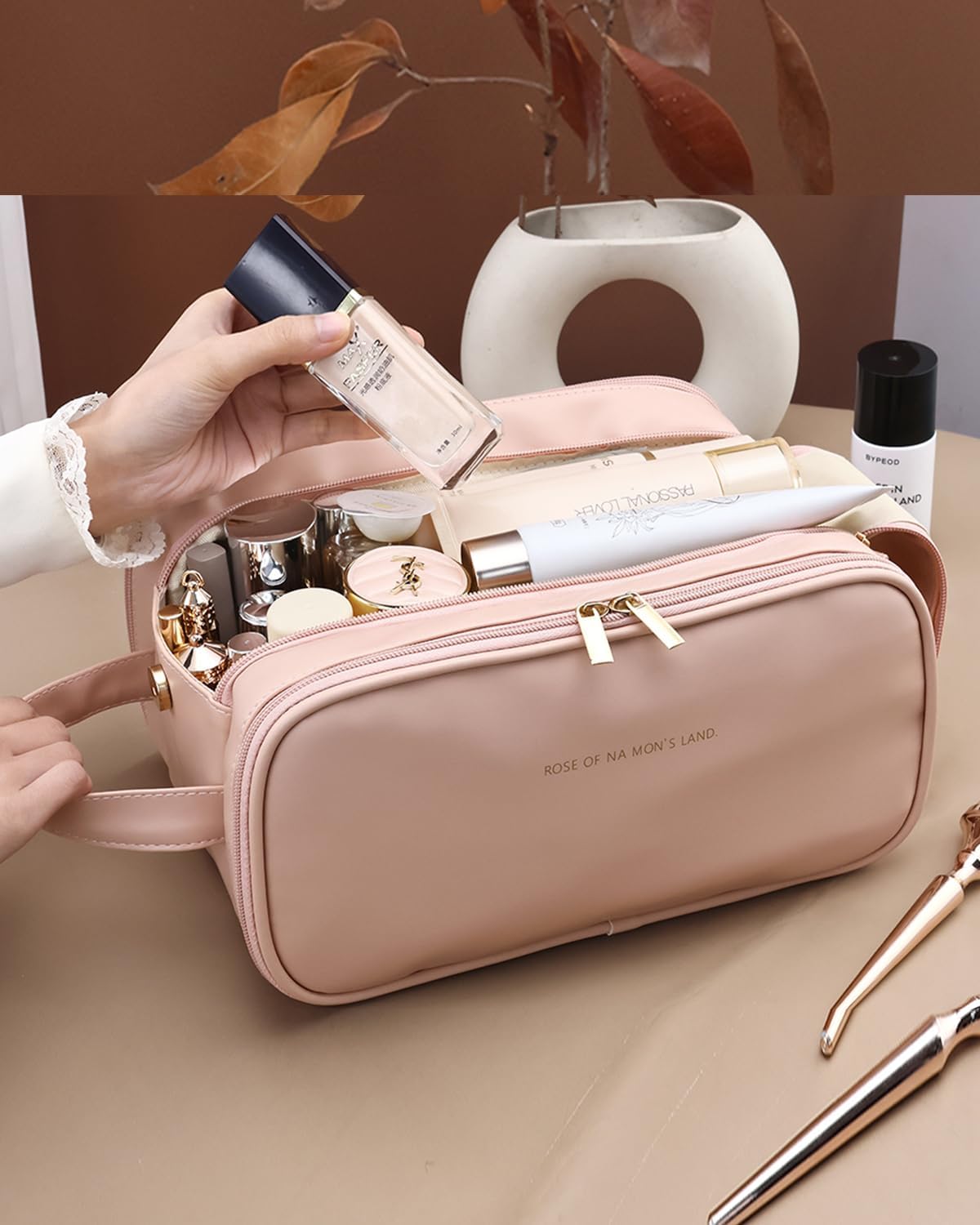 Travel Makeup Bag For Women, Large Capacity Cosmetic Organizer With Wide Opening, Waterproof Portable Toiletry Storage Bag For Easy Access