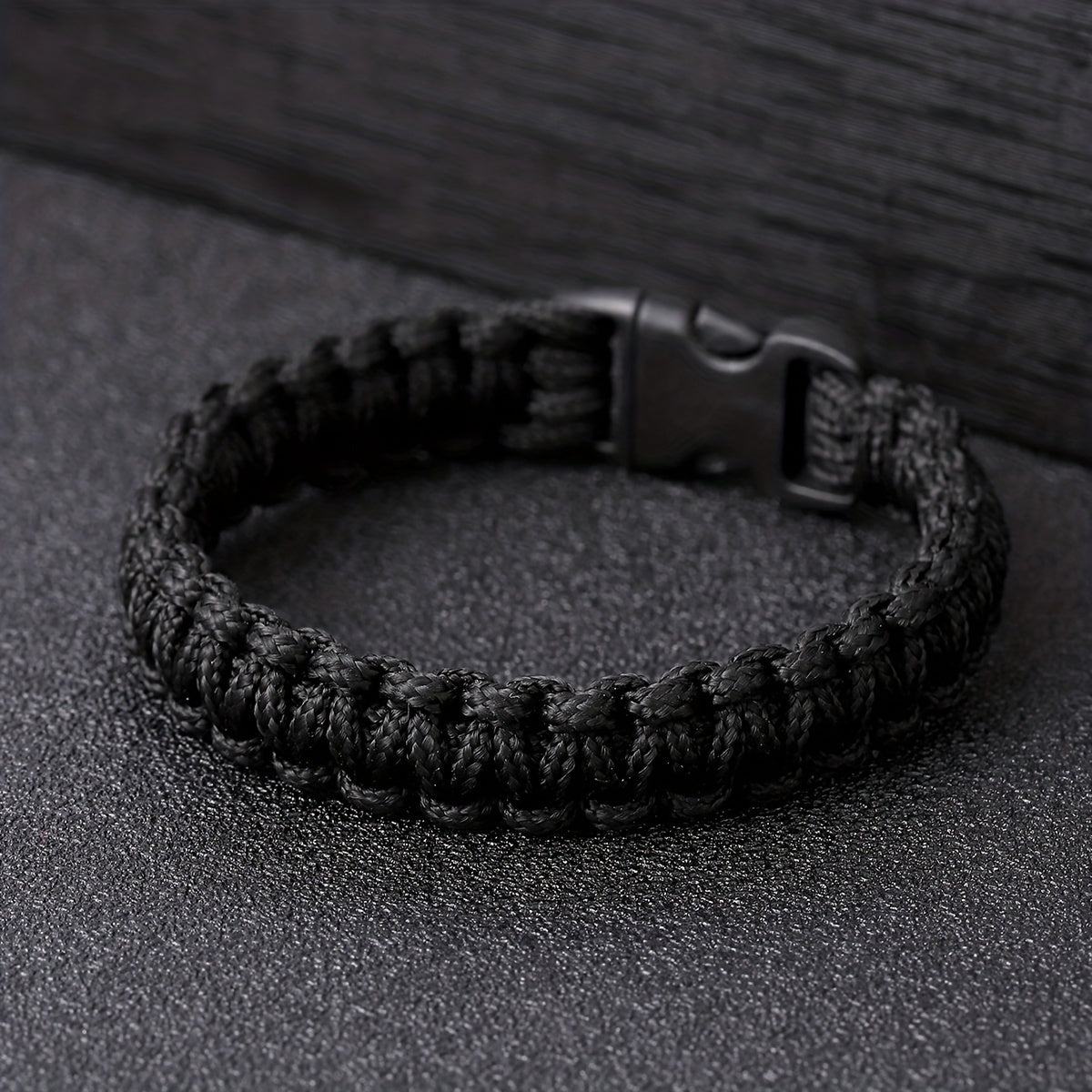 1pc Trendy Minimalist Braided Bracelet For Men For Daily Decoration, Gift For Family And Friends, Holiday Birthday Gift For Boyfriends/Girlfriends, Father's Day Gift