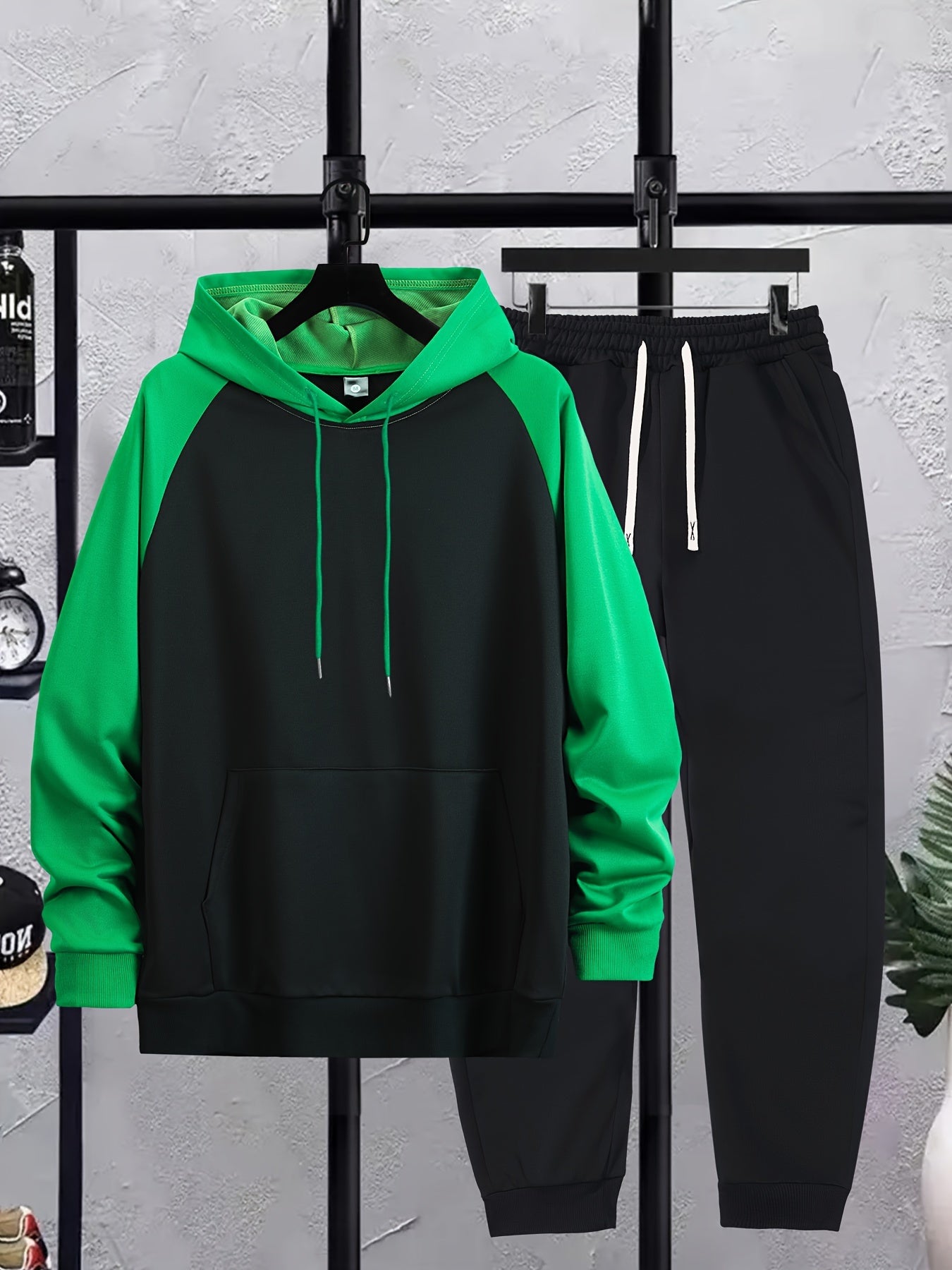 Autumn and Winter Shoulder Insert Men's Hoodie Casual Suit with Patchwork Color Craft, Regular Long Sleeve Hoodie and Drawstring Sports Trousers Two-piece Set