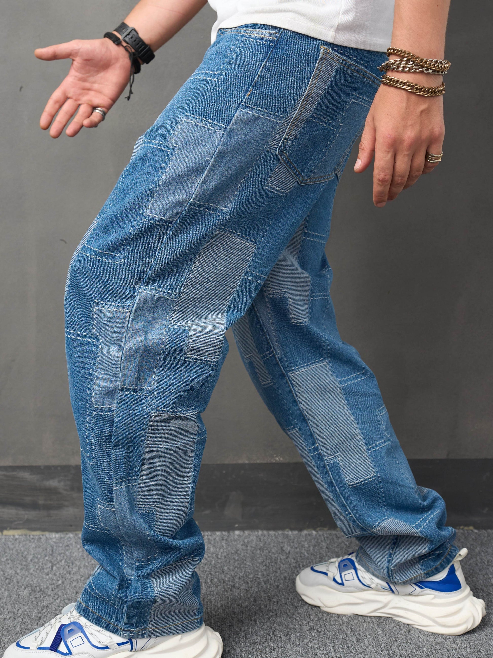 Mens Trendy Patchwork Denim Jeans - Stylish Streetwear Loose Wide-Leg Pants for Hip Hop Fans - Comfortable Denim Fabric with a Fashion-Forward Look