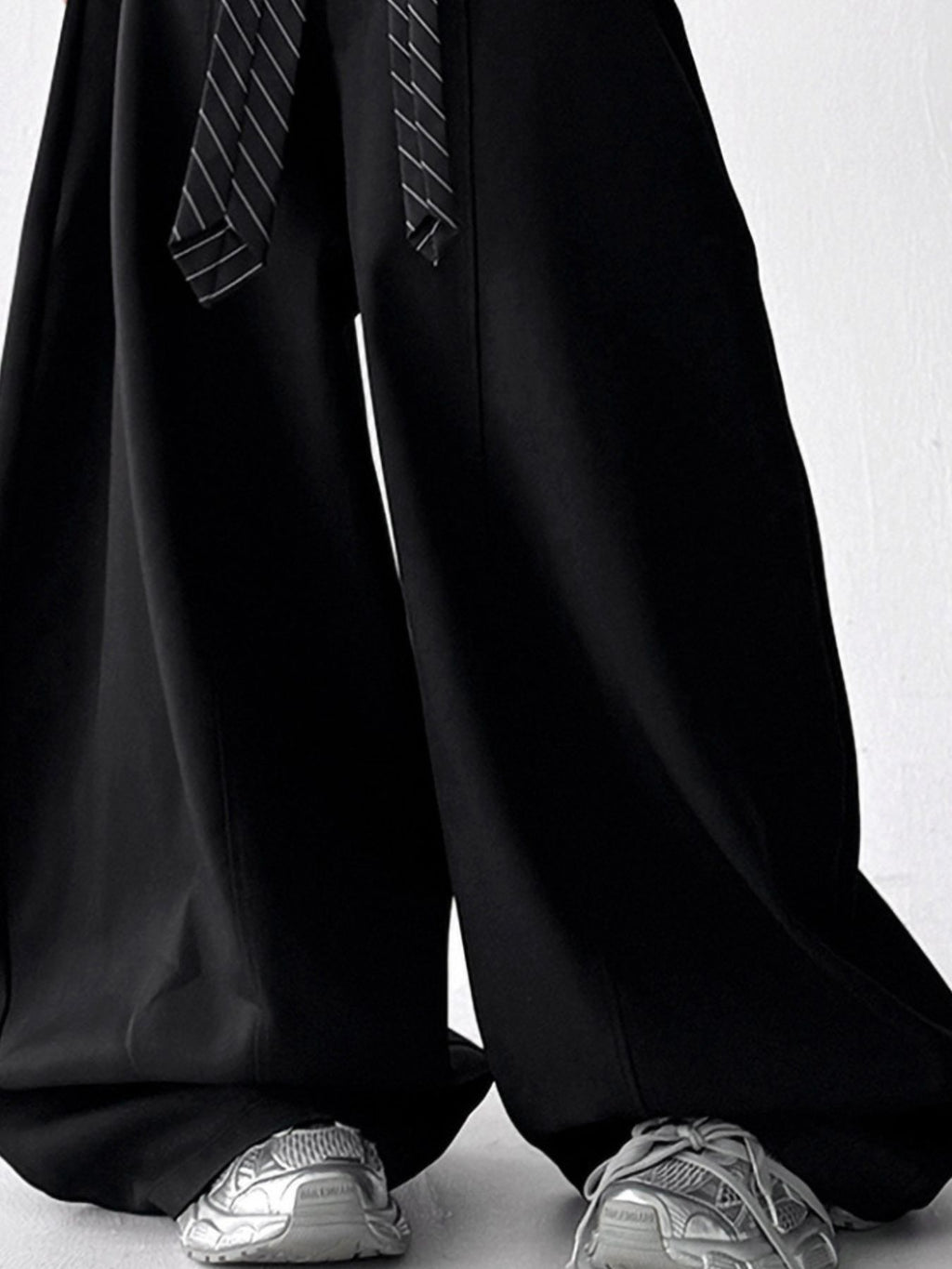 e7928760-eaf4-4bce-9fcc-fedf57a5b831-Max