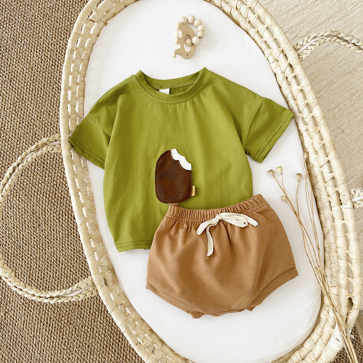 Girls' Casual Round Neck Cotton Ice Cream Patch Short Sleeve Shorts Suit 
