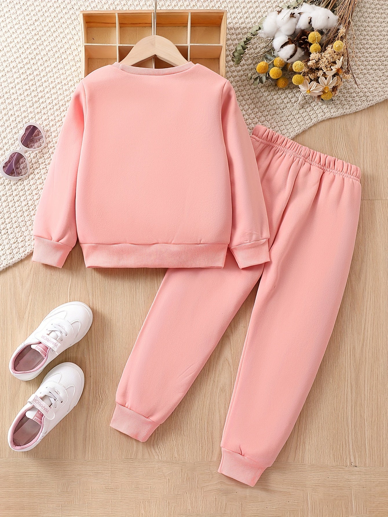 Girls 2pcs "Be Kind" And Rainbow Print Top & Jogger Pants Set, Thick Outfits Kids Clothes For Sports Spring Fall Winter