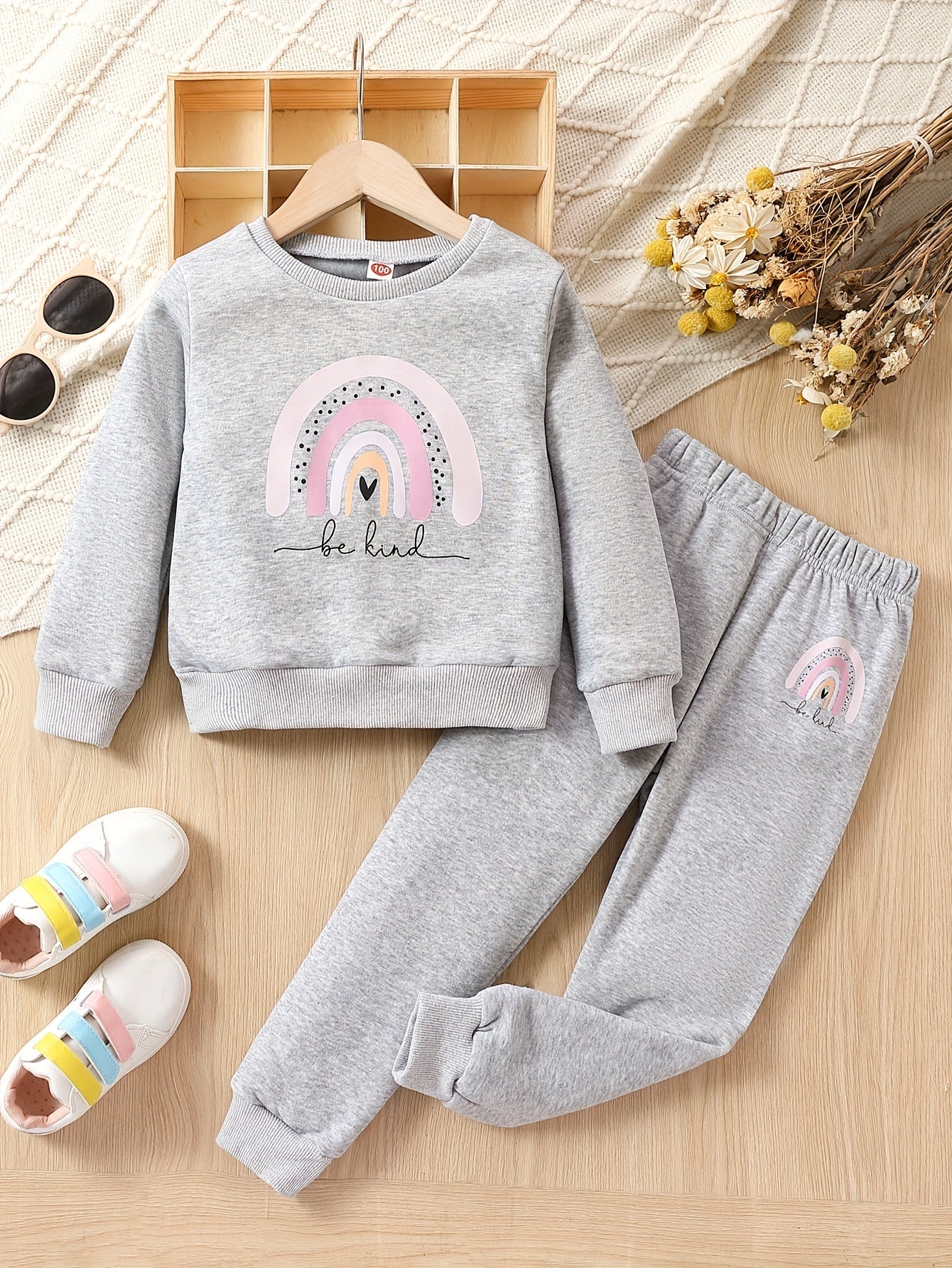 Girls 2pcs "Be Kind" And Rainbow Print Top & Jogger Pants Set, Thick Outfits Kids Clothes For Sports Spring Fall Winter